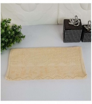 TOALLITA 0.35X0.70 COLOR DORADO CON DETALLE