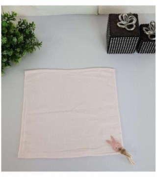 TOALLITA 0.25X0.25 COLOR ROSADO CON DETALLE