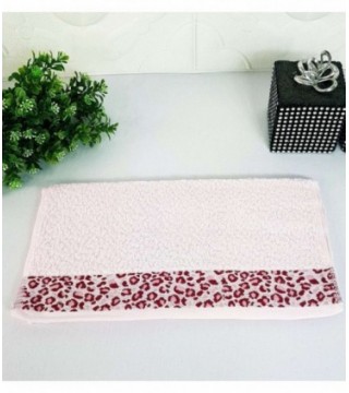 TOALLITA 0.35X0.70 COLOR ROSADO CON DETALLE