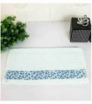 TOALLITA 0.35X0.70 COLOR CELESTE CON DETALLE