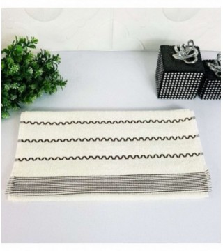 TOALLITA 0.35X0.70 COLOR CREMA CON RAYAS MARRON