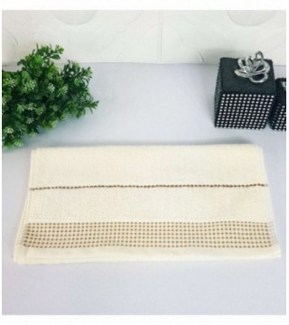 TOALLITA 0.35X0.70 COLOR CREMA CON DETALLE