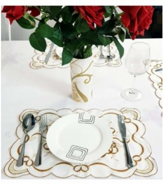 INDIVIDUAL DE MESA 0.35X0.40 BORDADO