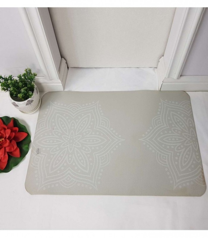 TAPETE 0.50X0.80 COLOR CREMA ESTAMPADO